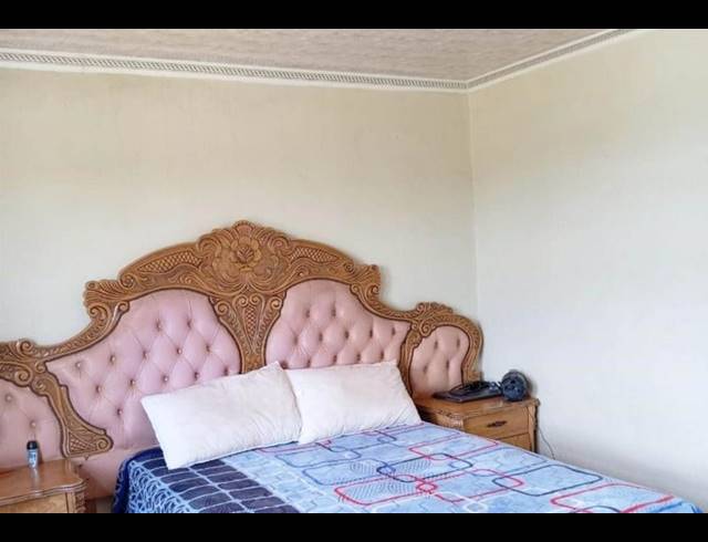 2 BEDROOM HOUSE FOR SALE IN KWANDENGEZI